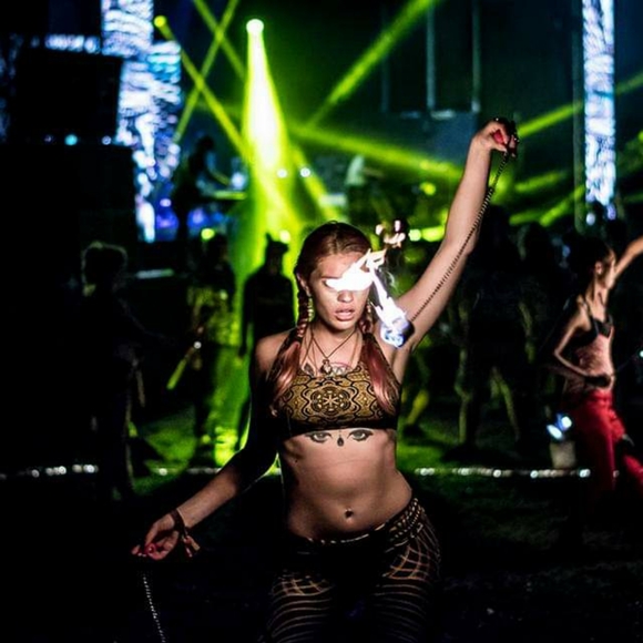 Starseed Gypsy Thrifted Threadies - Picture 2 of 2